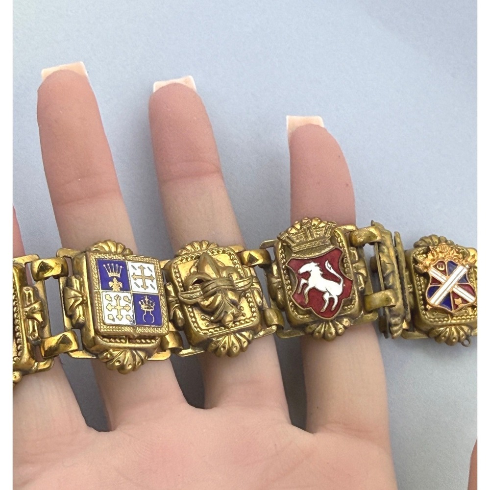 Vintage Coat Of Arms Heraldic Gold Bronze Tone Enamel Panel Bracelet 1950s MCM